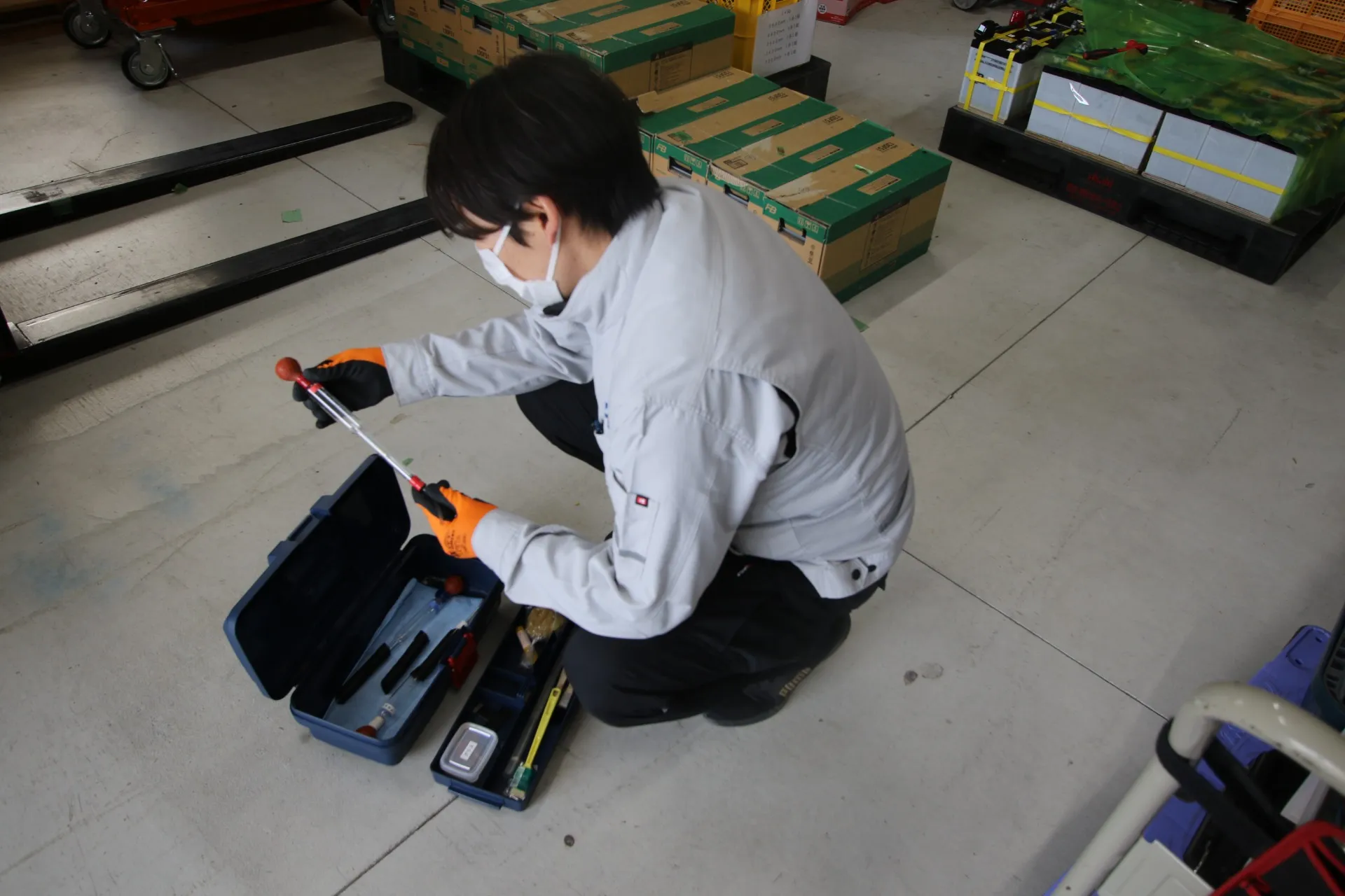 電気工事士 / 未経験者